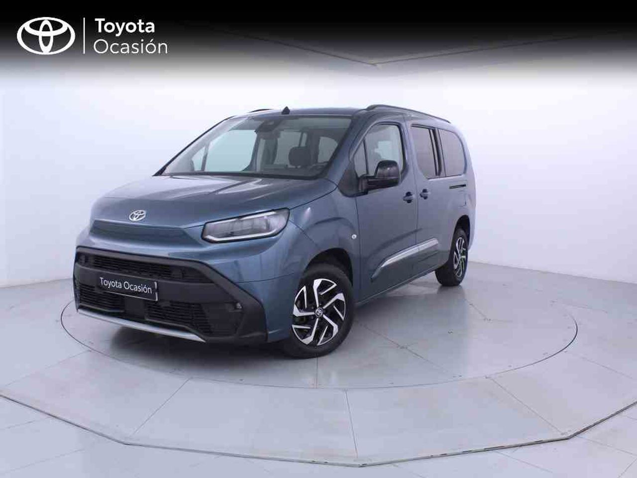 Foto toyota proace city verso 2024 /