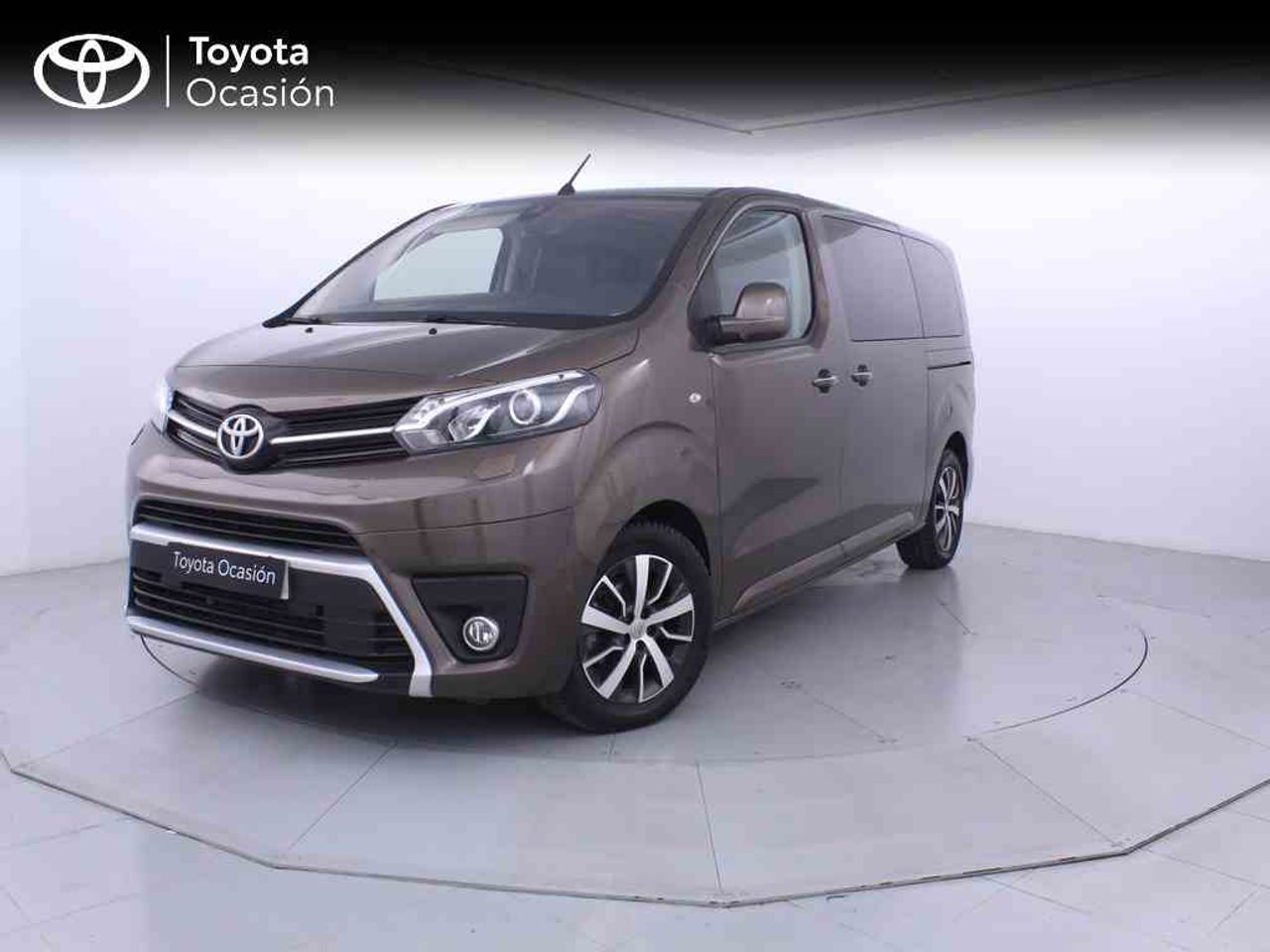 Foto toyota proace verso 2022 /
