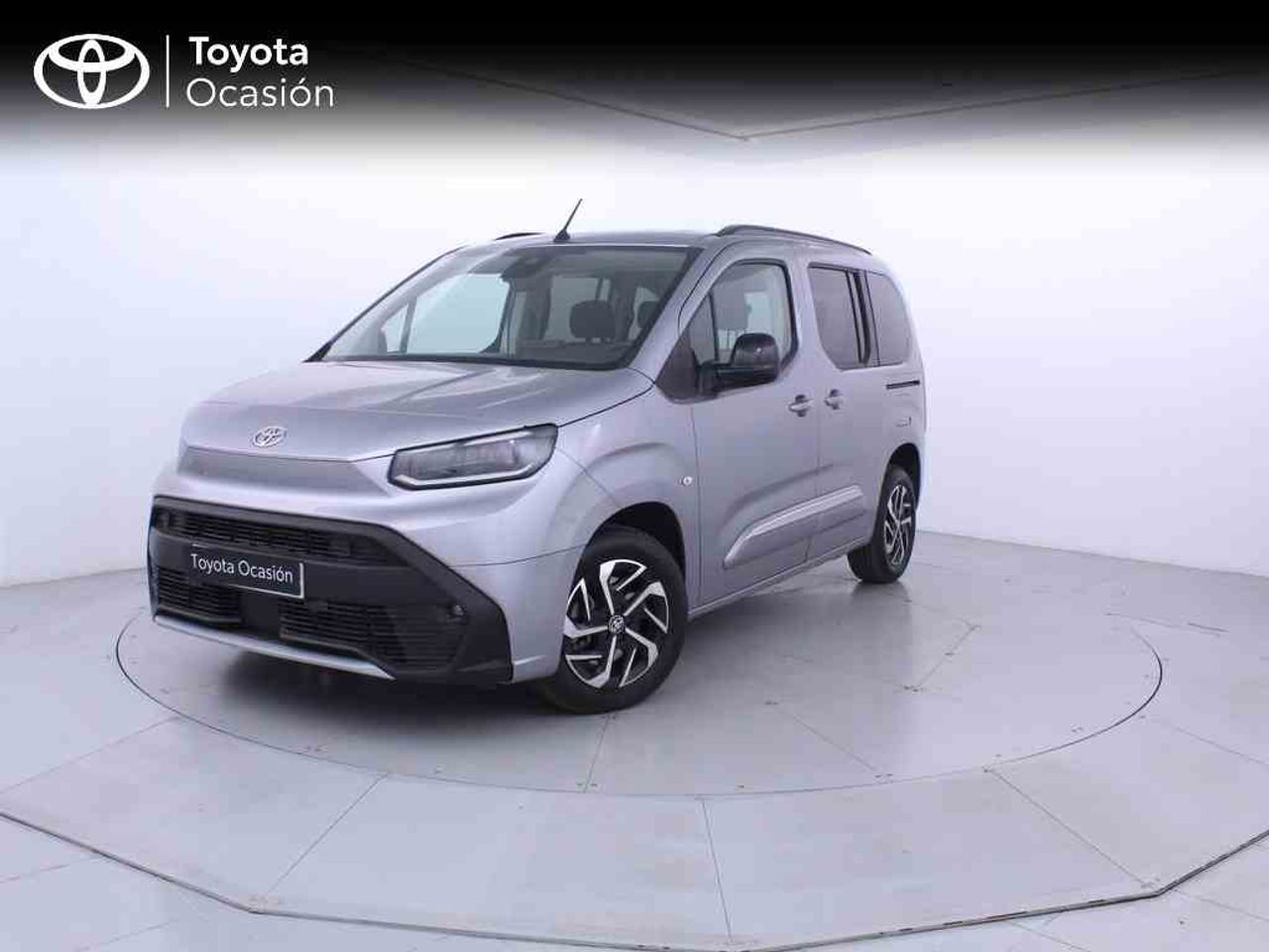 Foto toyota proace city verso 2025 /