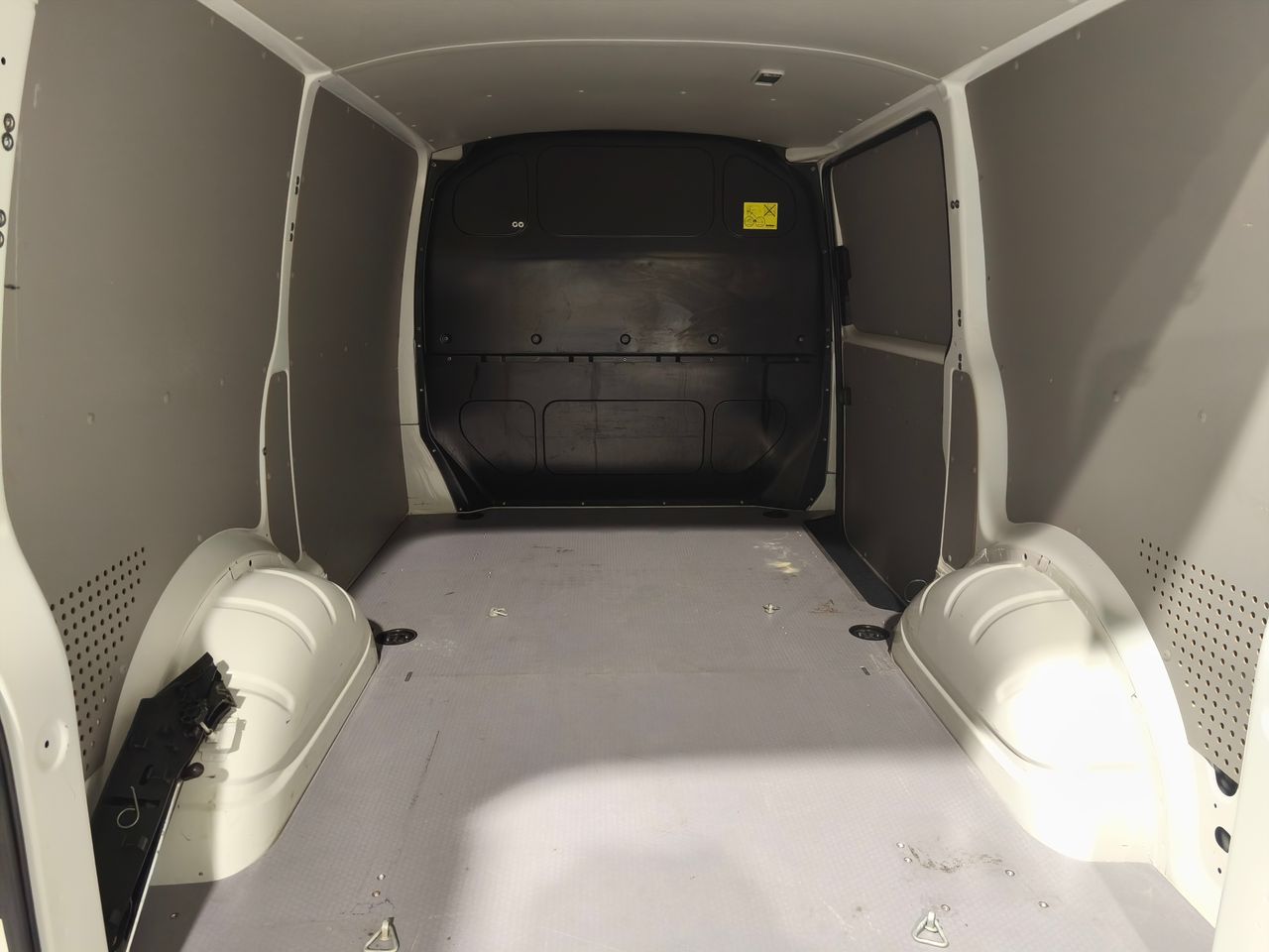 volkswagen transporter 2018 / foto grande (3)