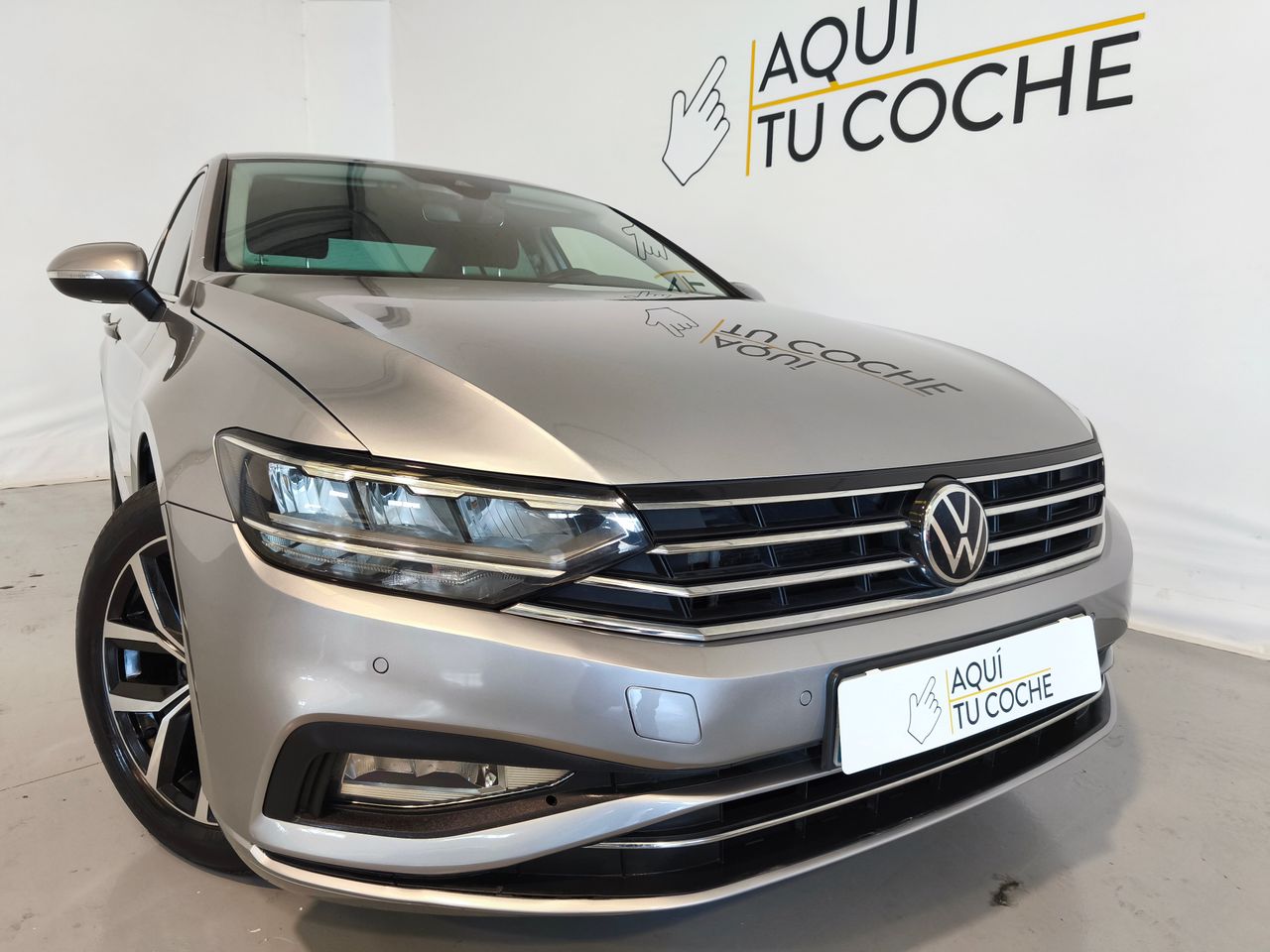 Foto volkswagen passat 2021 /