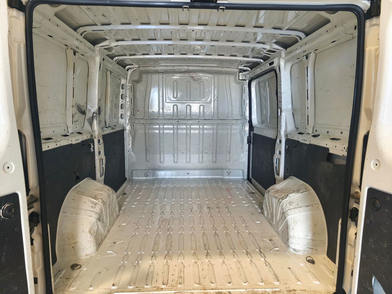 peugeot boxer 2021 / foto grande (3)