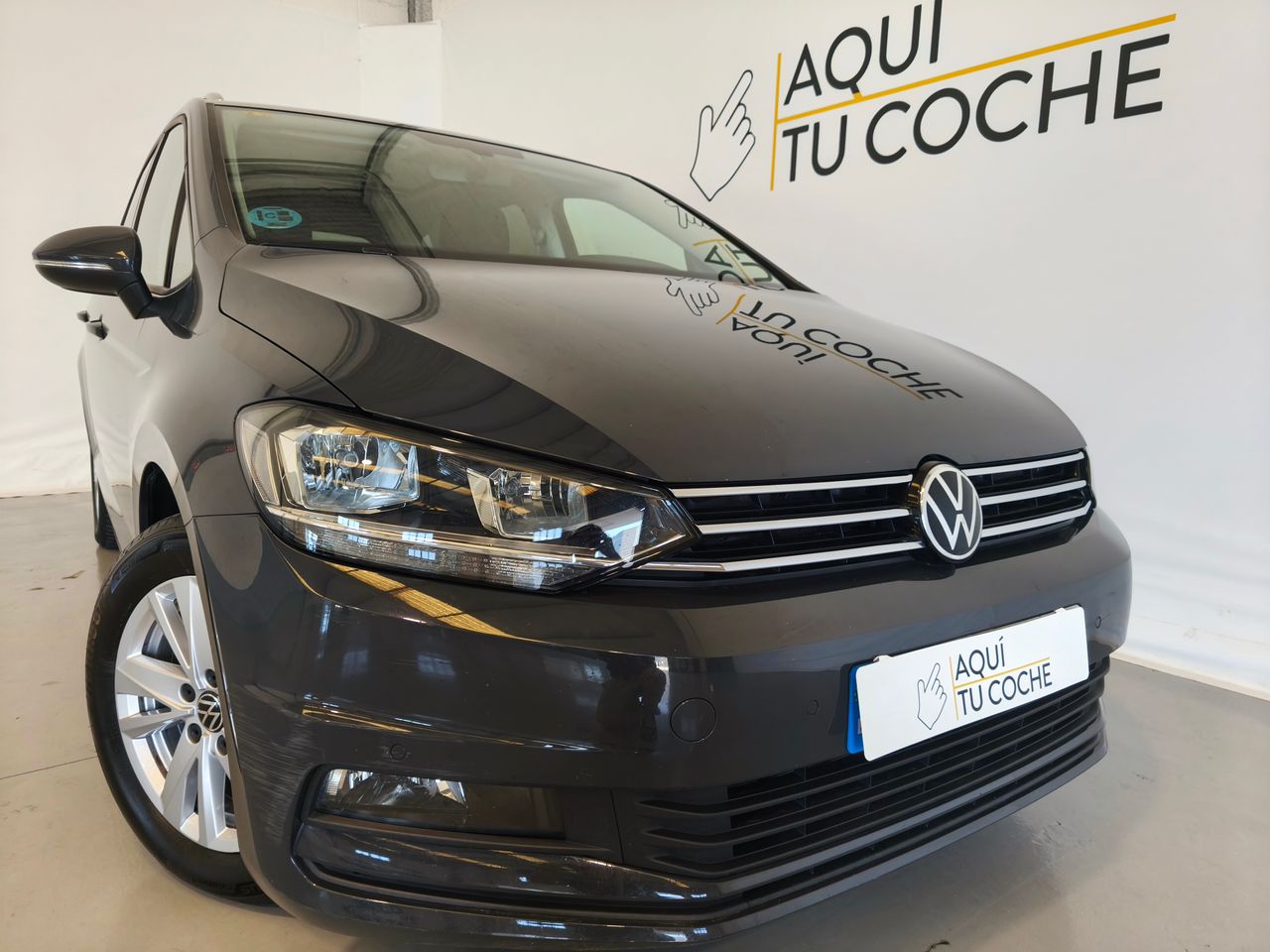 Foto volkswagen touran 2021 /