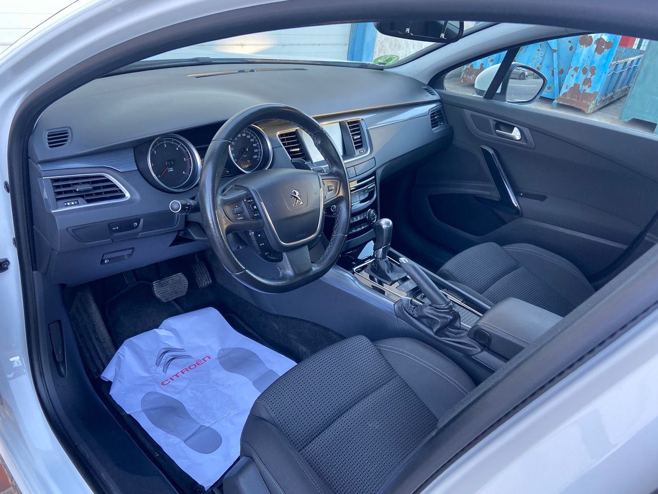 Peugeot 508 SW Active 1.6 BlueHDi 120 EAT6 - Foto 2