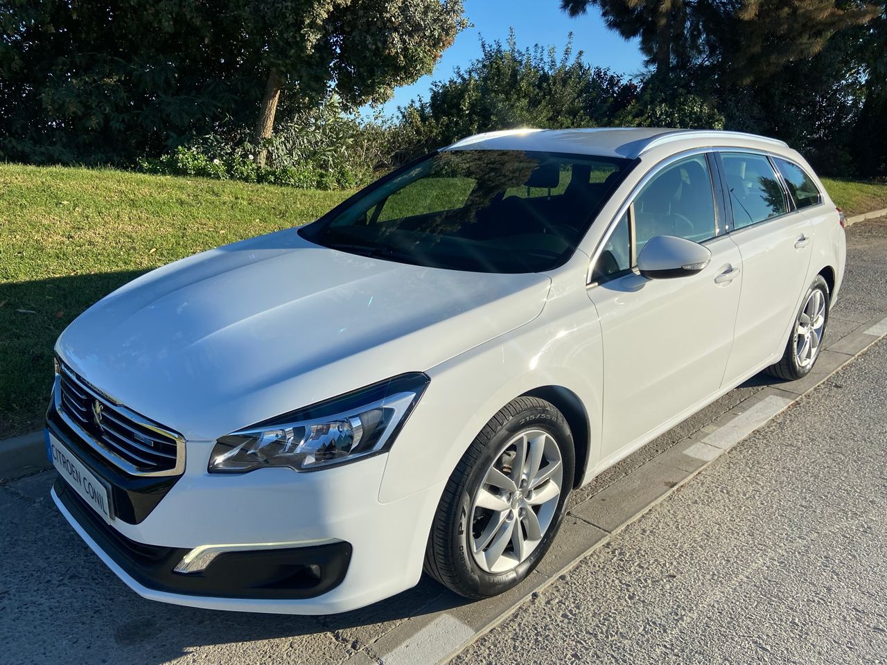 Foto peugeot 508 sw active 1.6 bluehdi 120 eat6