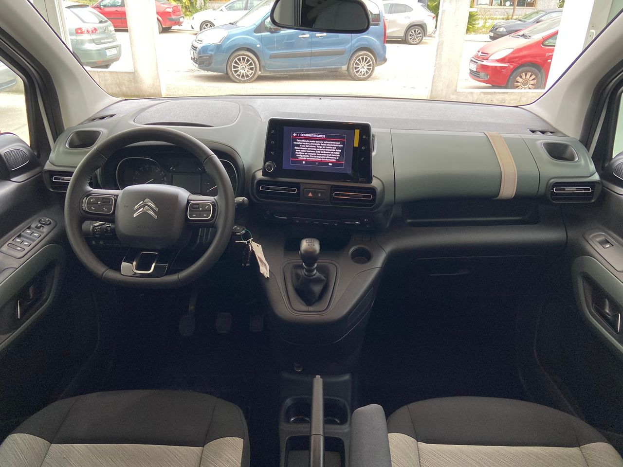 Citroën Berlingo Talla M BlueHDi 130 S&S EAT8 Shine - Foto 2