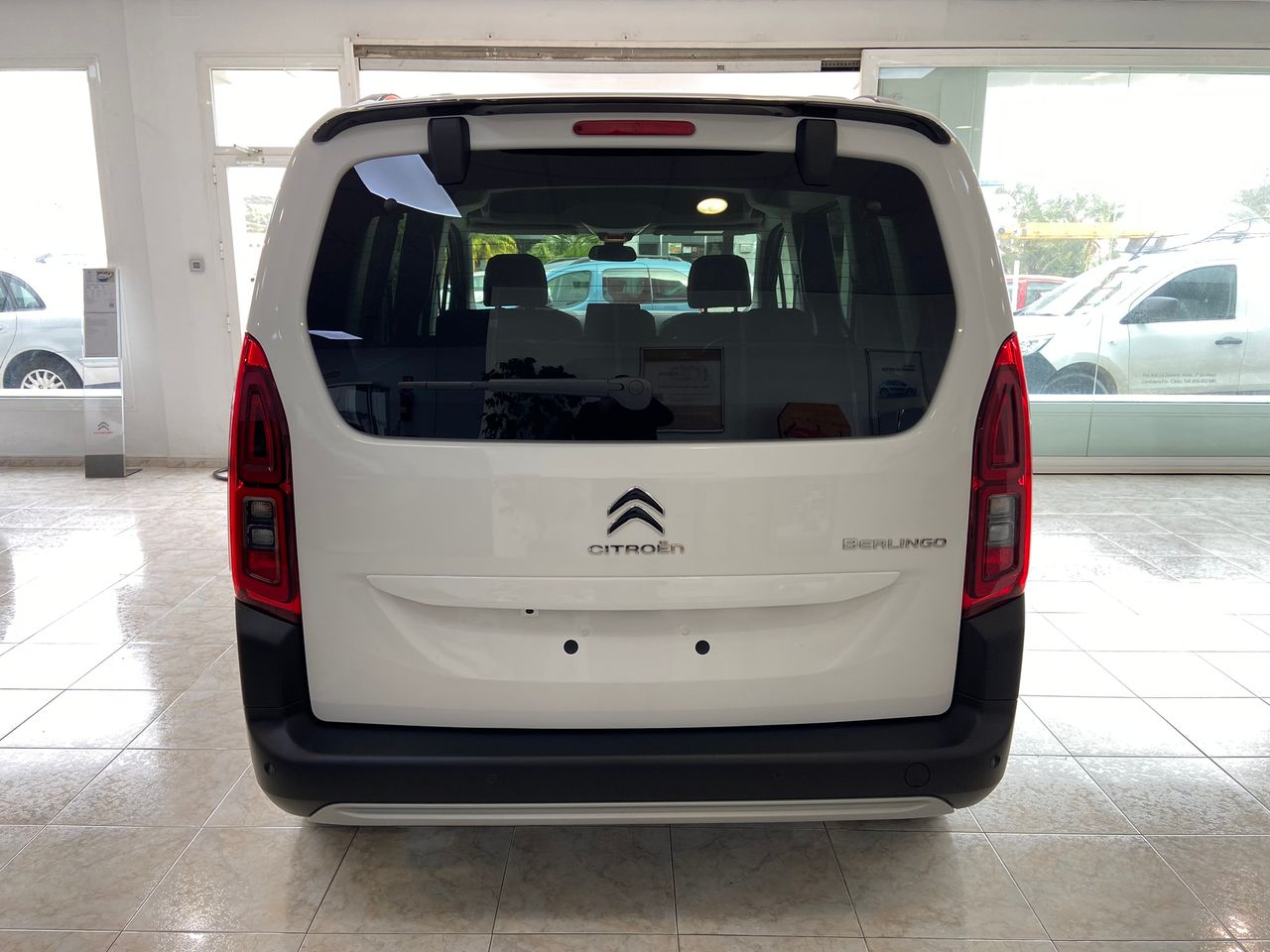 Citroën Berlingo Talla M BlueHDi 130 S&S EAT8 Shine - Foto 2