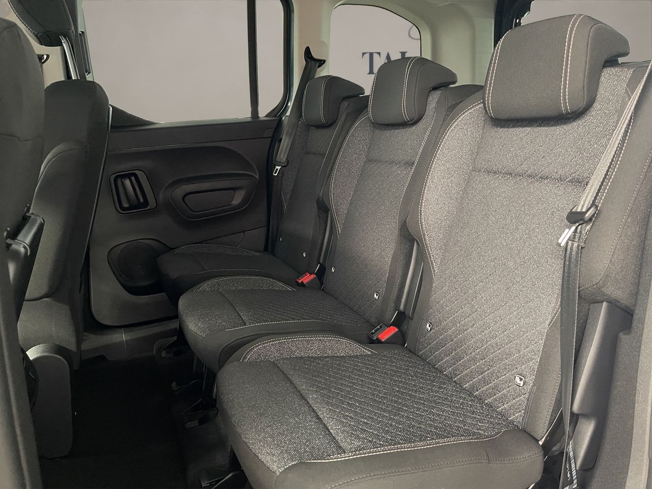 Peugeot Rifter 1.5 BLUEHDI 73KW ALLURE STANDARD 4P - Foto 11