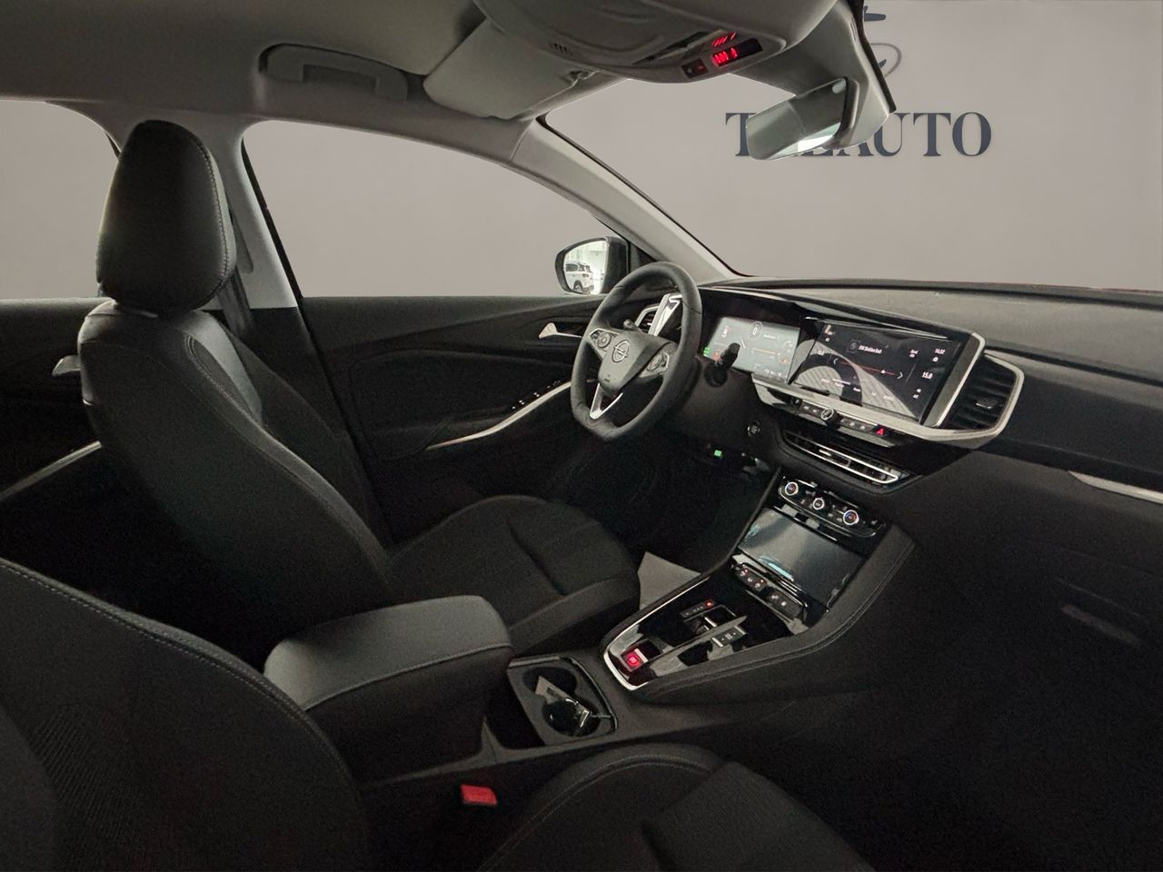 Opel Grandland 1.6 TURBO PHEV 221KW GSE AUTO 5P - Foto 14