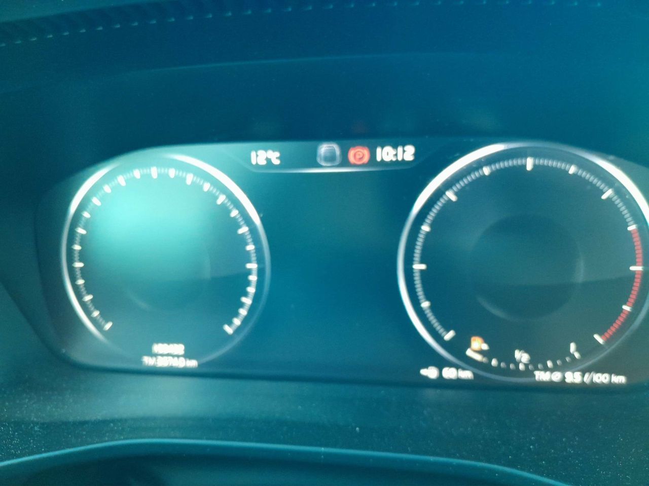 Volvo XC40  2.0 D4 AWD  Auto Momentum - Foto 15