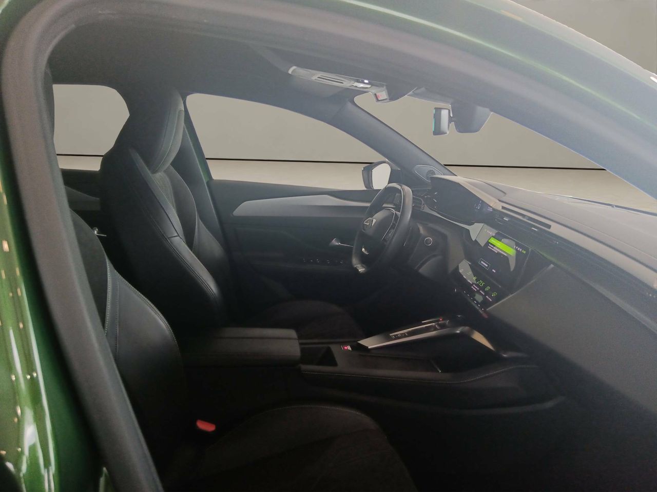 Peugeot 308  5P  BlueHDi 130 S&S EAT8 GT - Foto 12