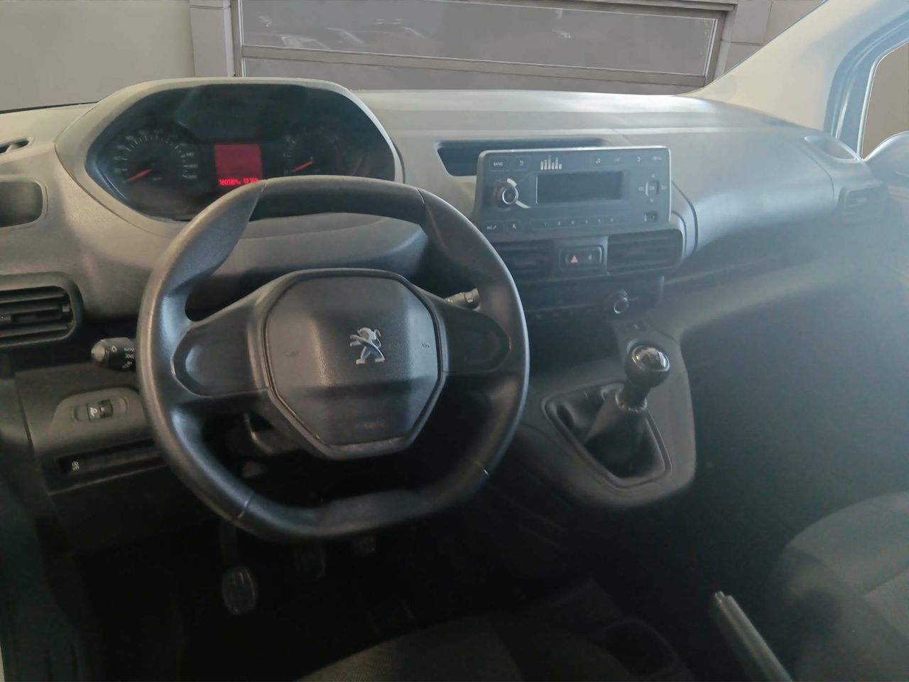 Peugeot Partner   Standard 600kg BlueHDi 73kW Premium - Foto 8