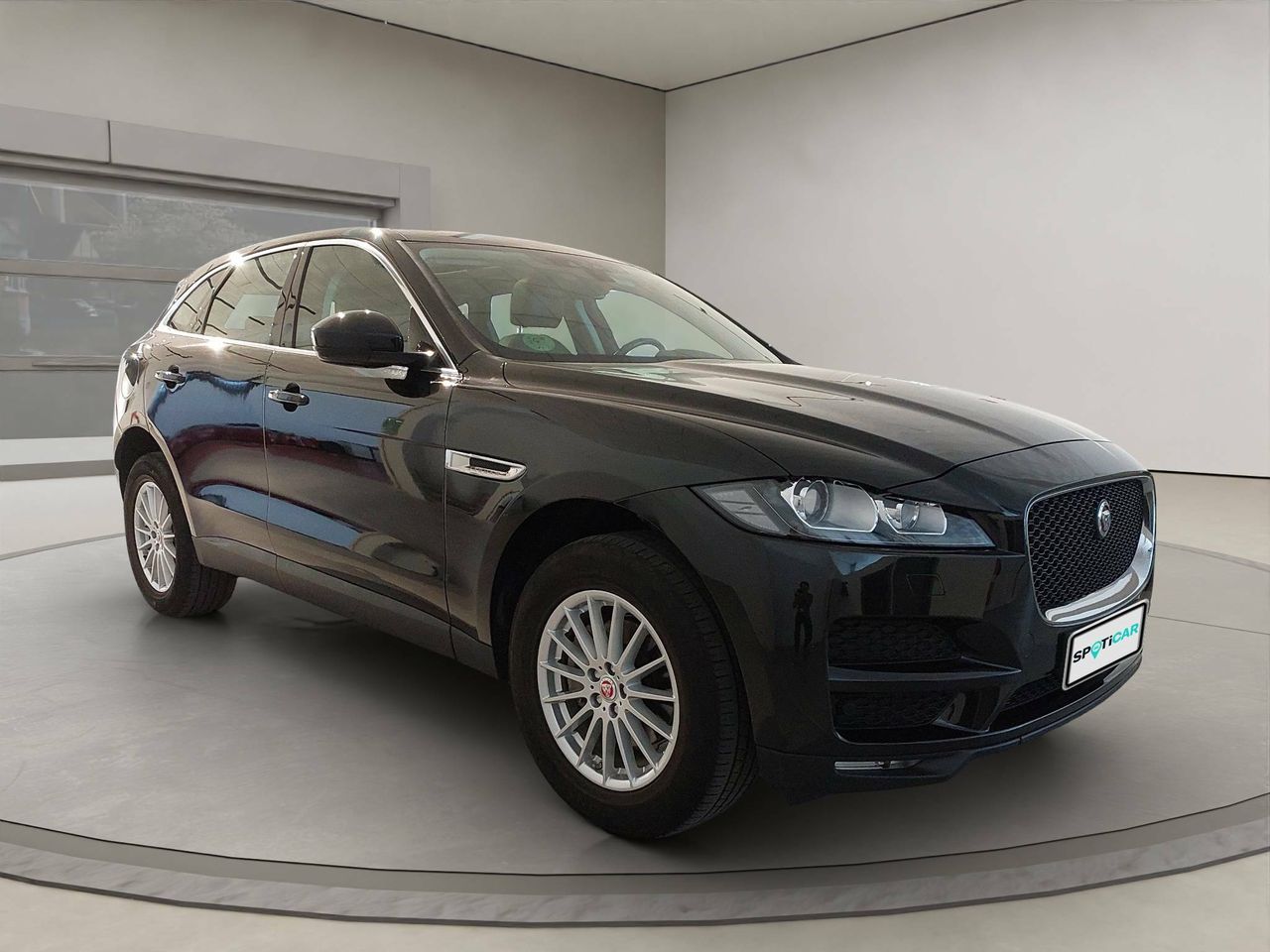 Jaguar F-Pace  2.0L i4D AWD Manual Portfolio - Foto 4