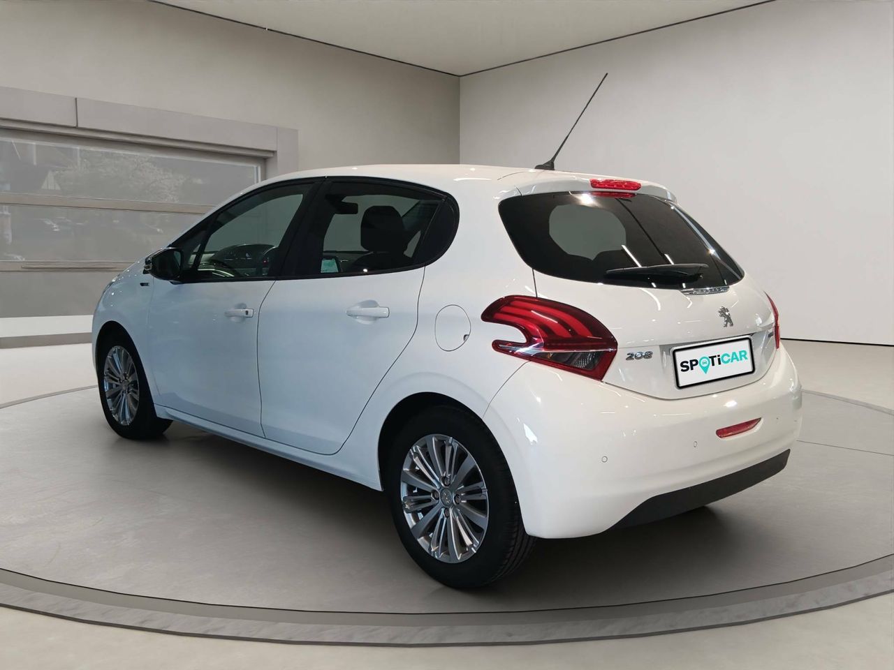 Peugeot 208  3P  1.2L PureTech 82 Style - Foto 16