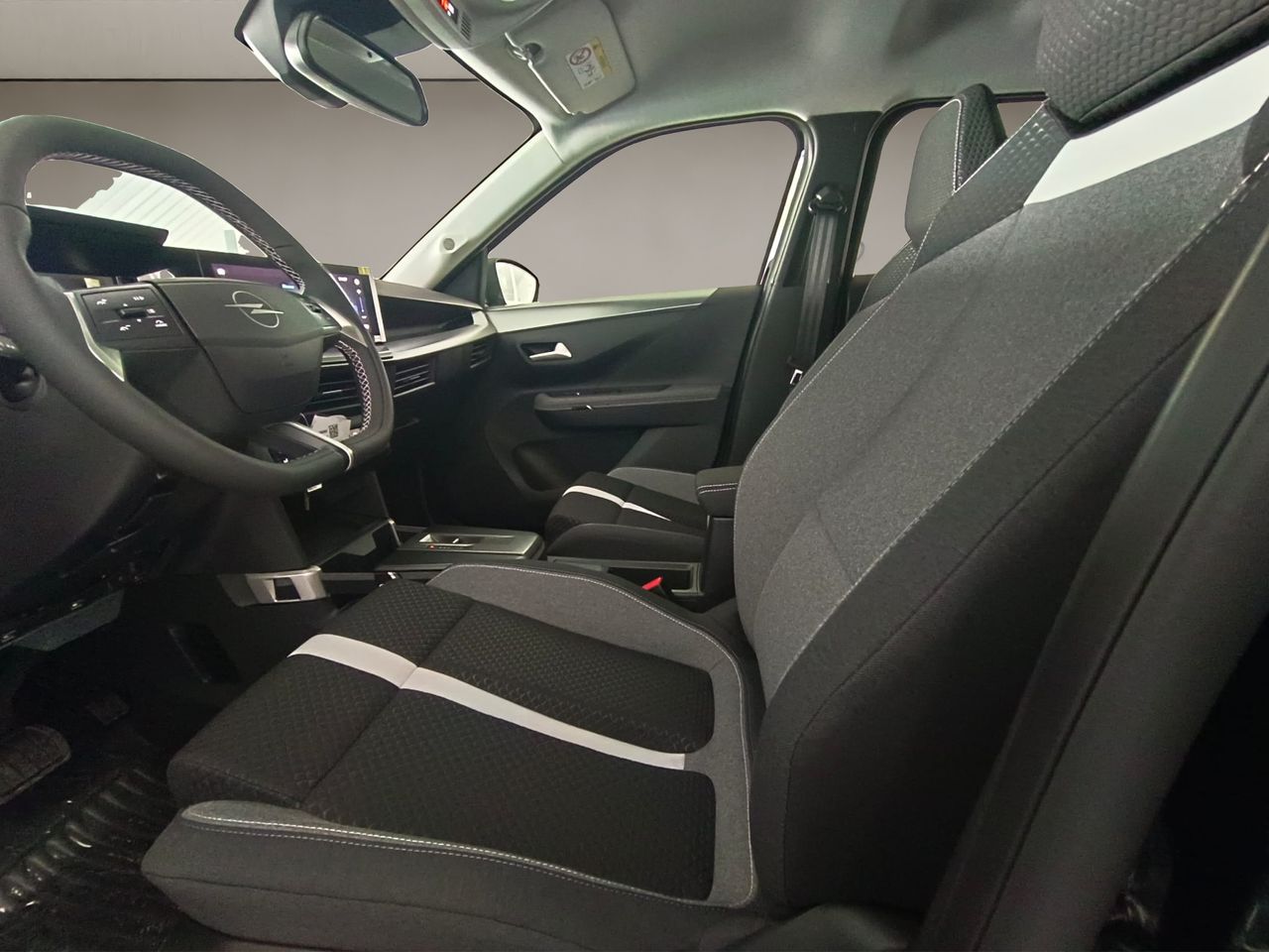 Opel Frontera 1.2T XHT Hybrid eDCT6 107kW GS - Foto 12