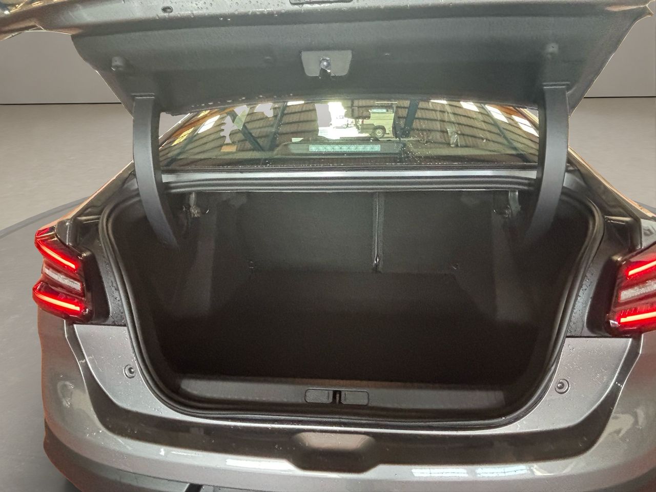 Citroën C4 X Hybrid 145 ë-DCS6 Plus - Foto 9