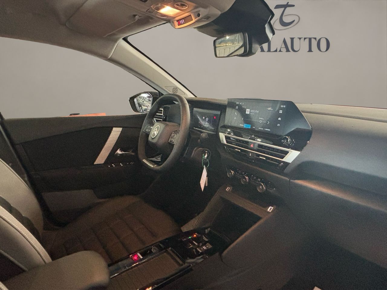 Citroën C4 X Hybrid 145 ë-DCS6 Plus - Foto 14
