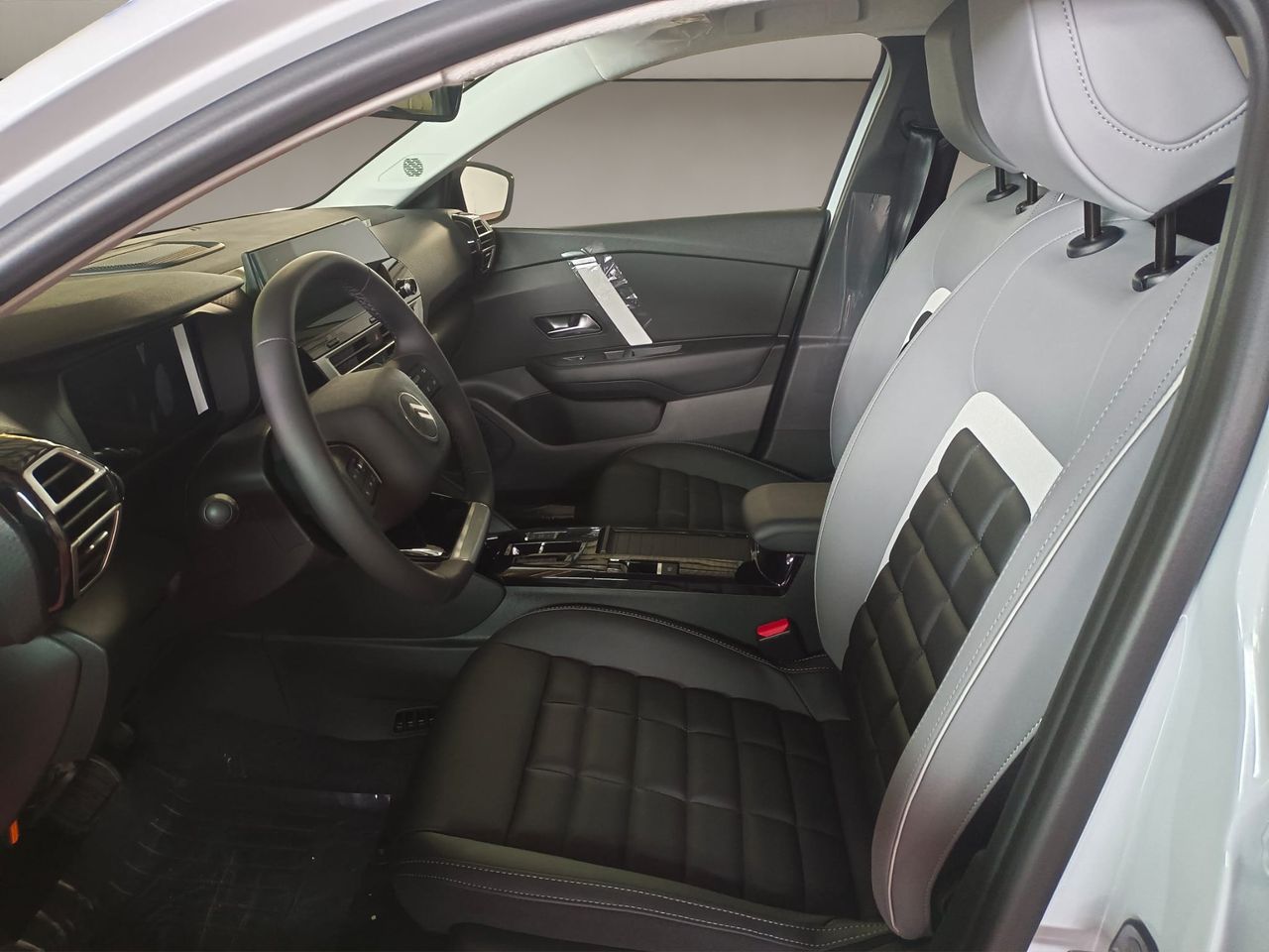 Citroën ë-C4 ë-C4 eléctrico 115kW 54kWh Max - Foto 11