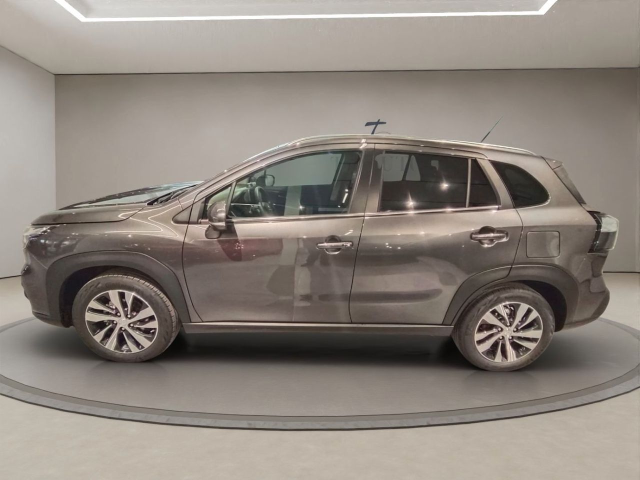 suzuki scross 2025 / foto grande (2)