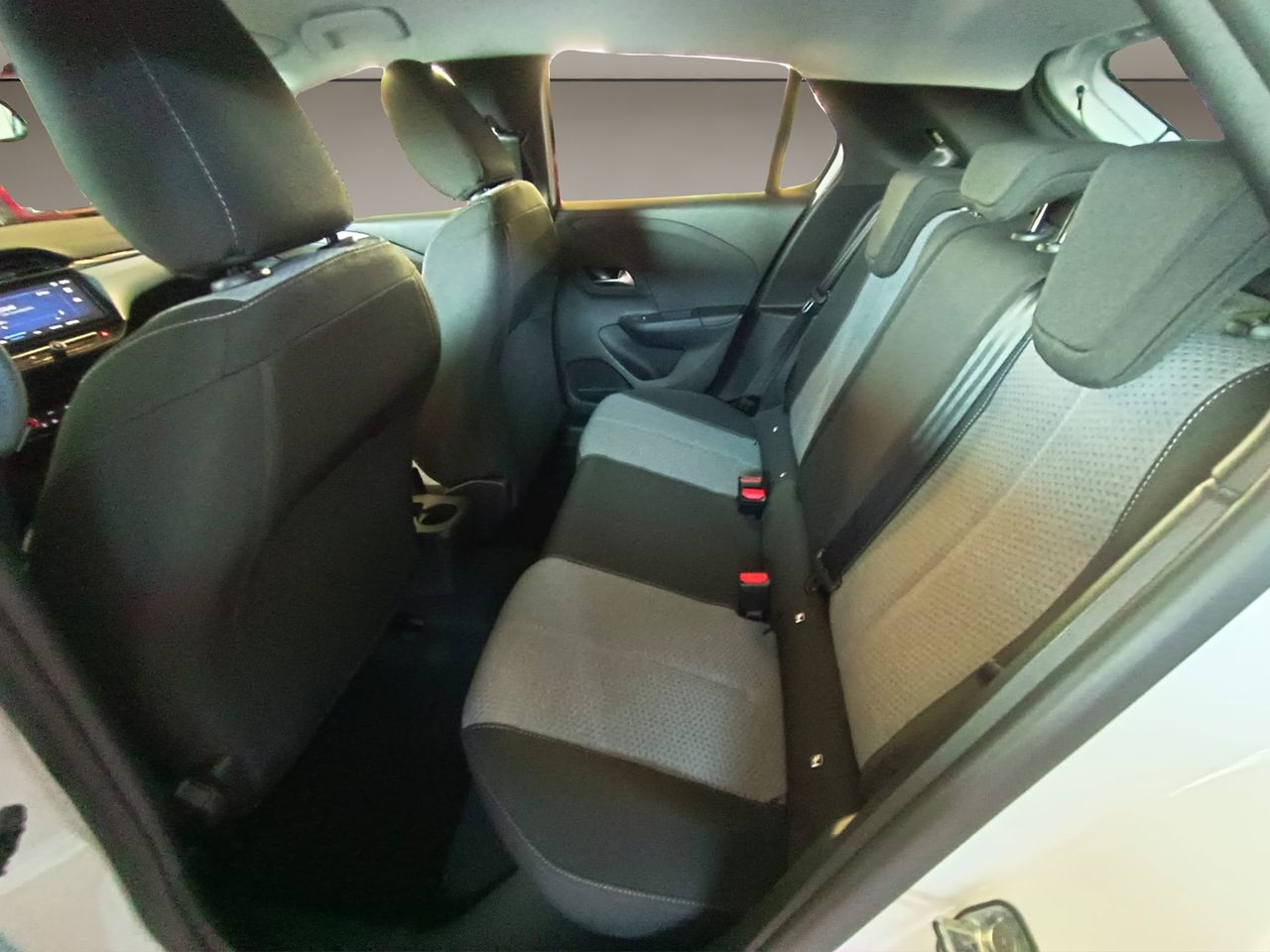 Opel Corsa 1.2T XHL Hybrid 81kW Edition eDCT - Foto 13