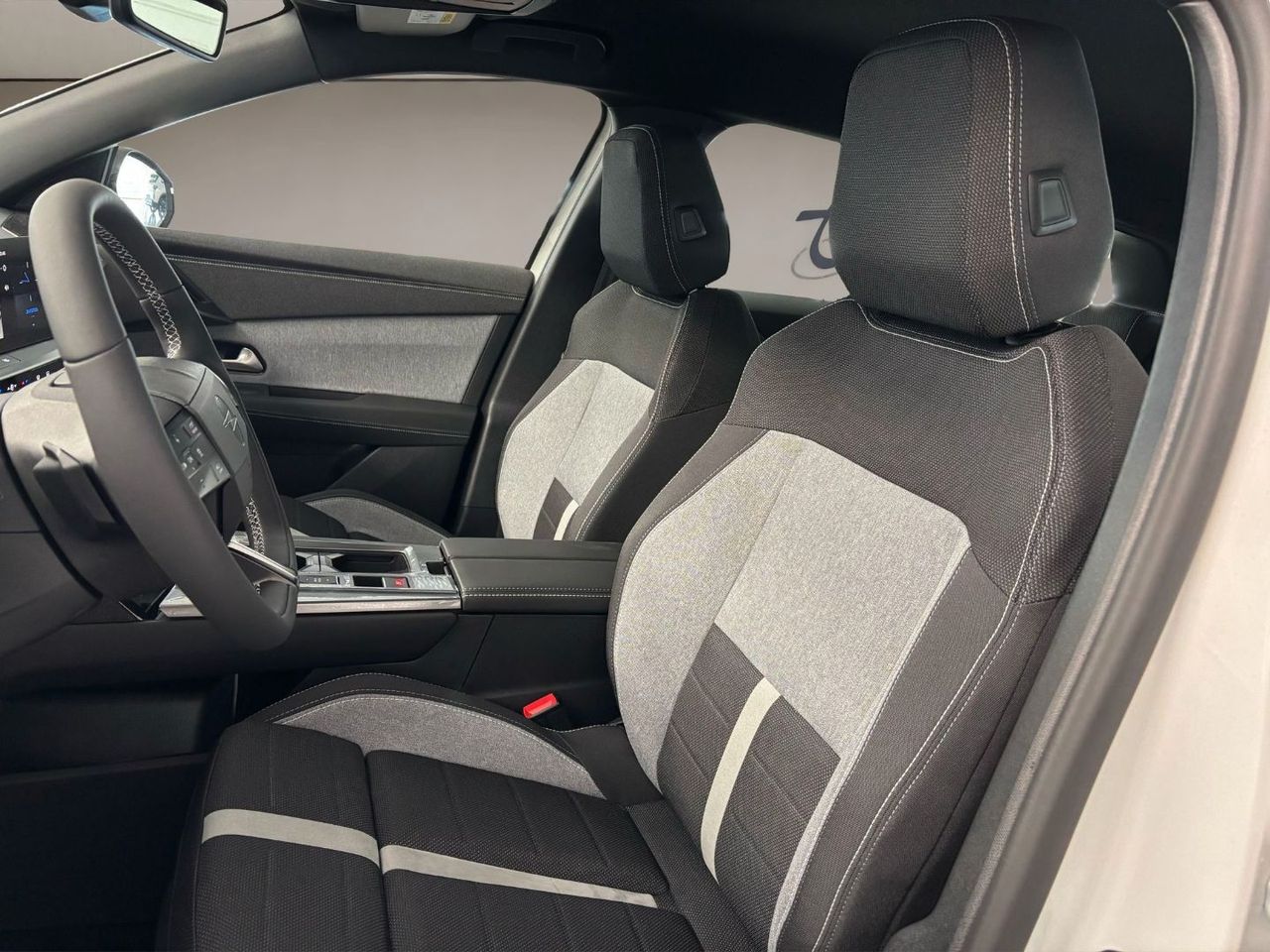 Opel Grandland 1.2T XHT Hybrid eDCT6 S/S Edition - Foto 11