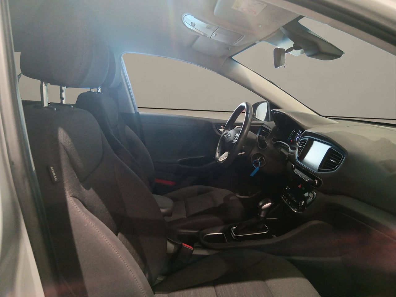 Hyundai IONIQ  1.6 GDI HEV  DCT Klass - Foto 7