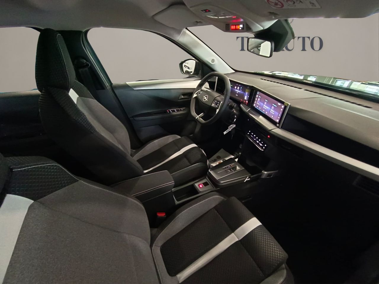 Opel Frontera 1.2T XHT Hybrid eDCT6 107kW Edition - Foto 16