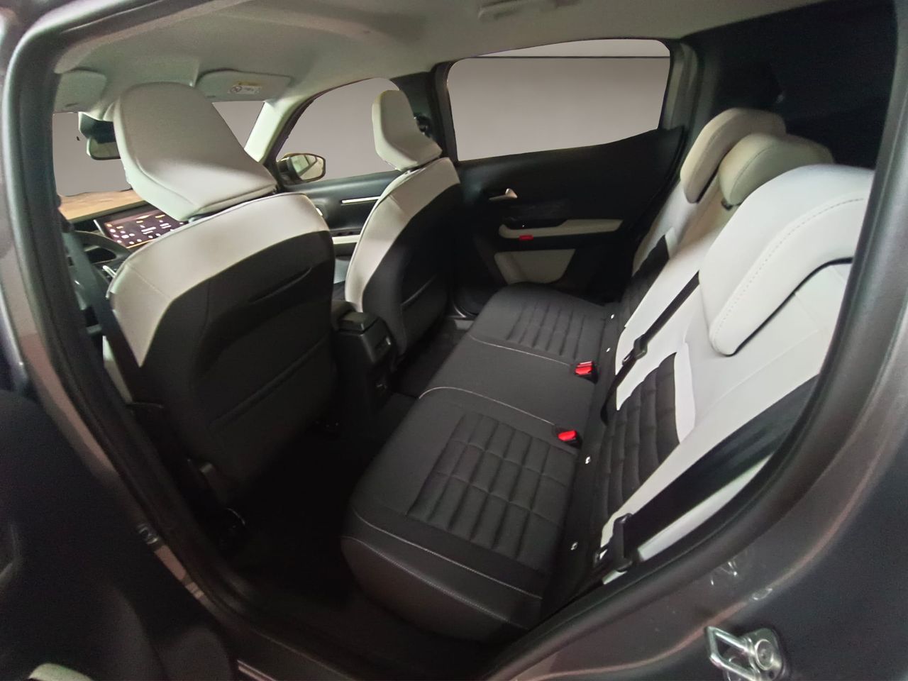 Citroën C3 Aircross Hybrid 145 ë-DCS6 MAX - Foto 13