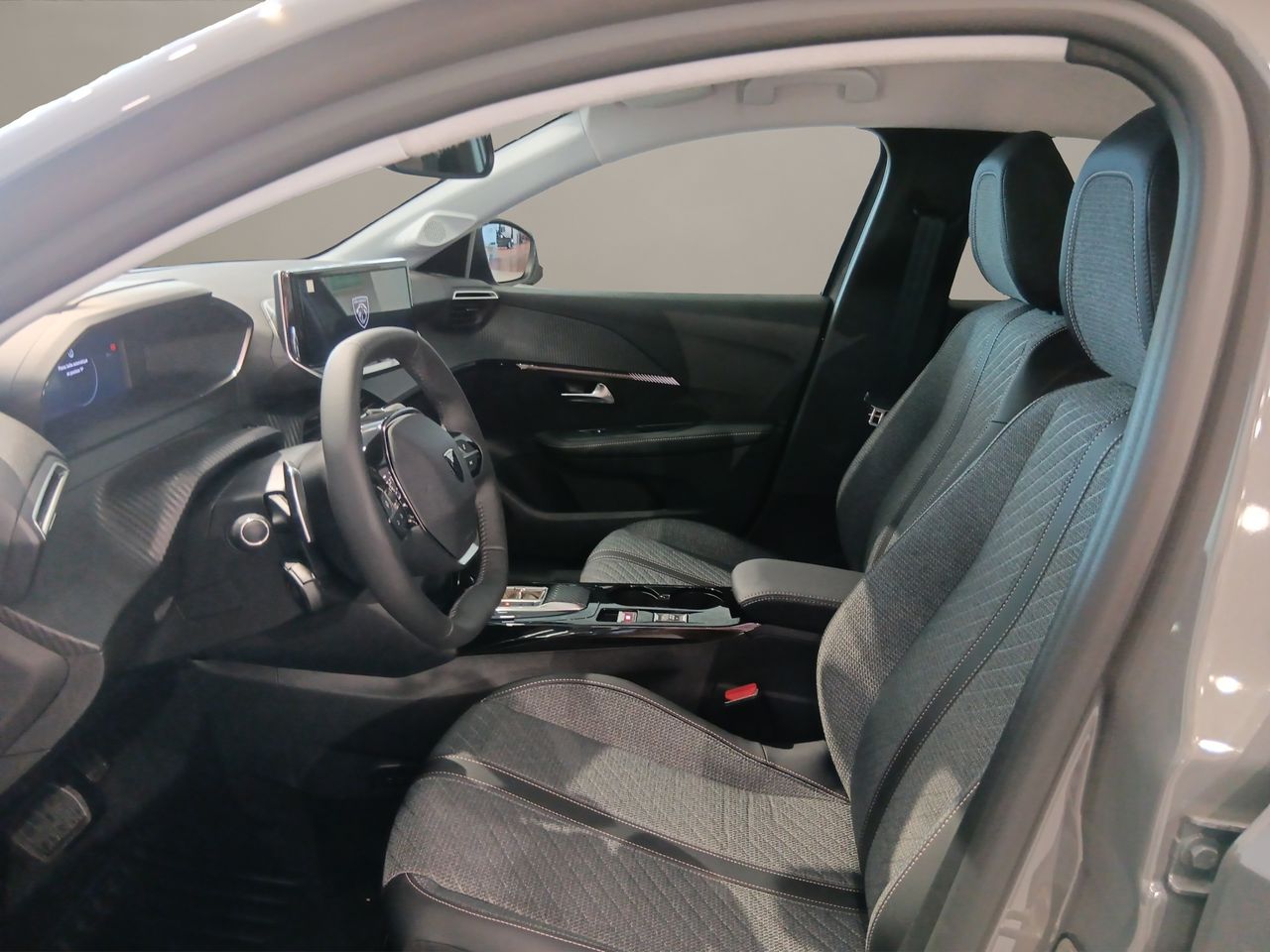 Peugeot 208 Allure HYBRID 110 eDCS6 - Foto 11