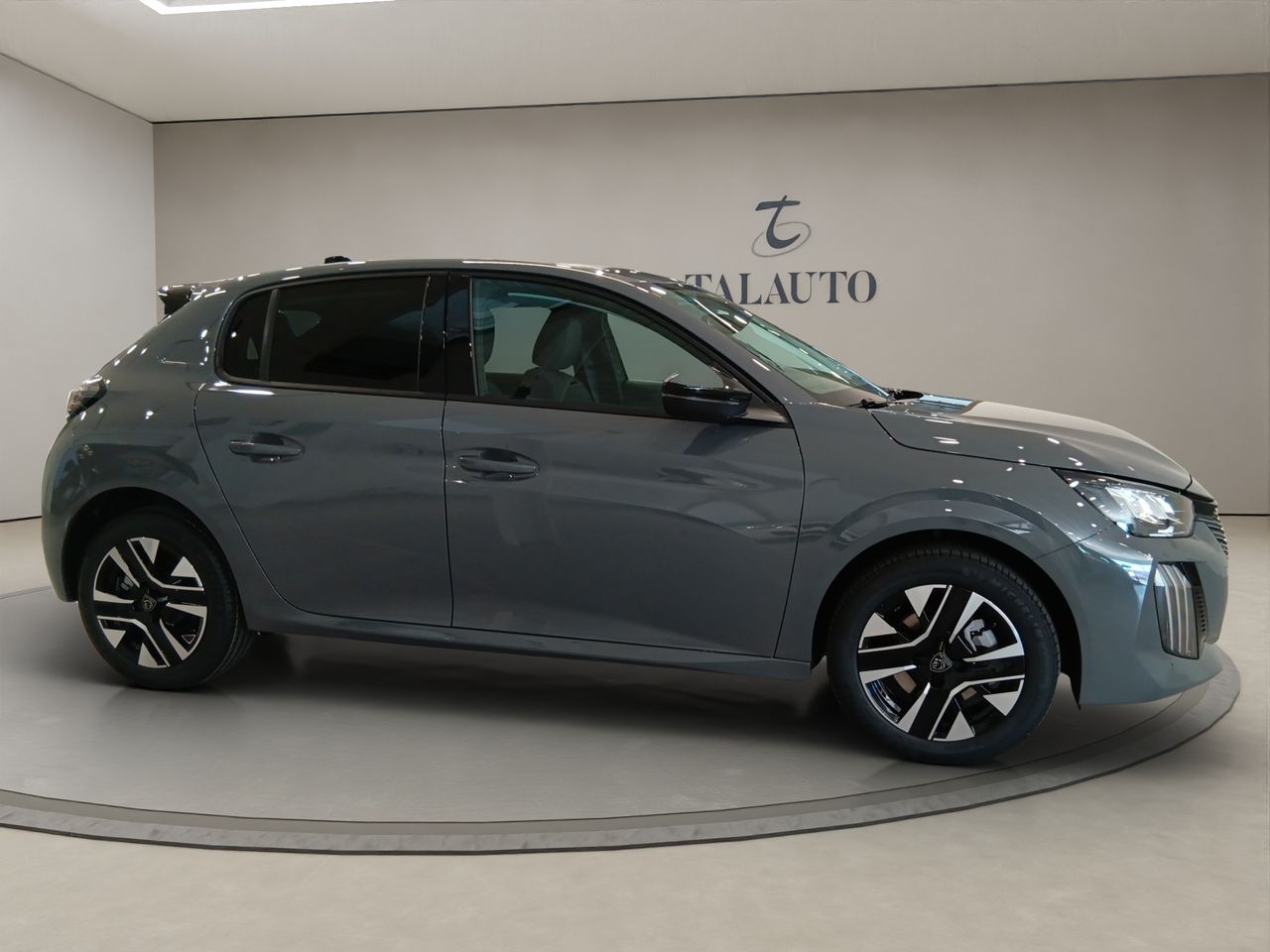 Peugeot 208 Allure HYBRID 110 eDCS6 - Foto 6