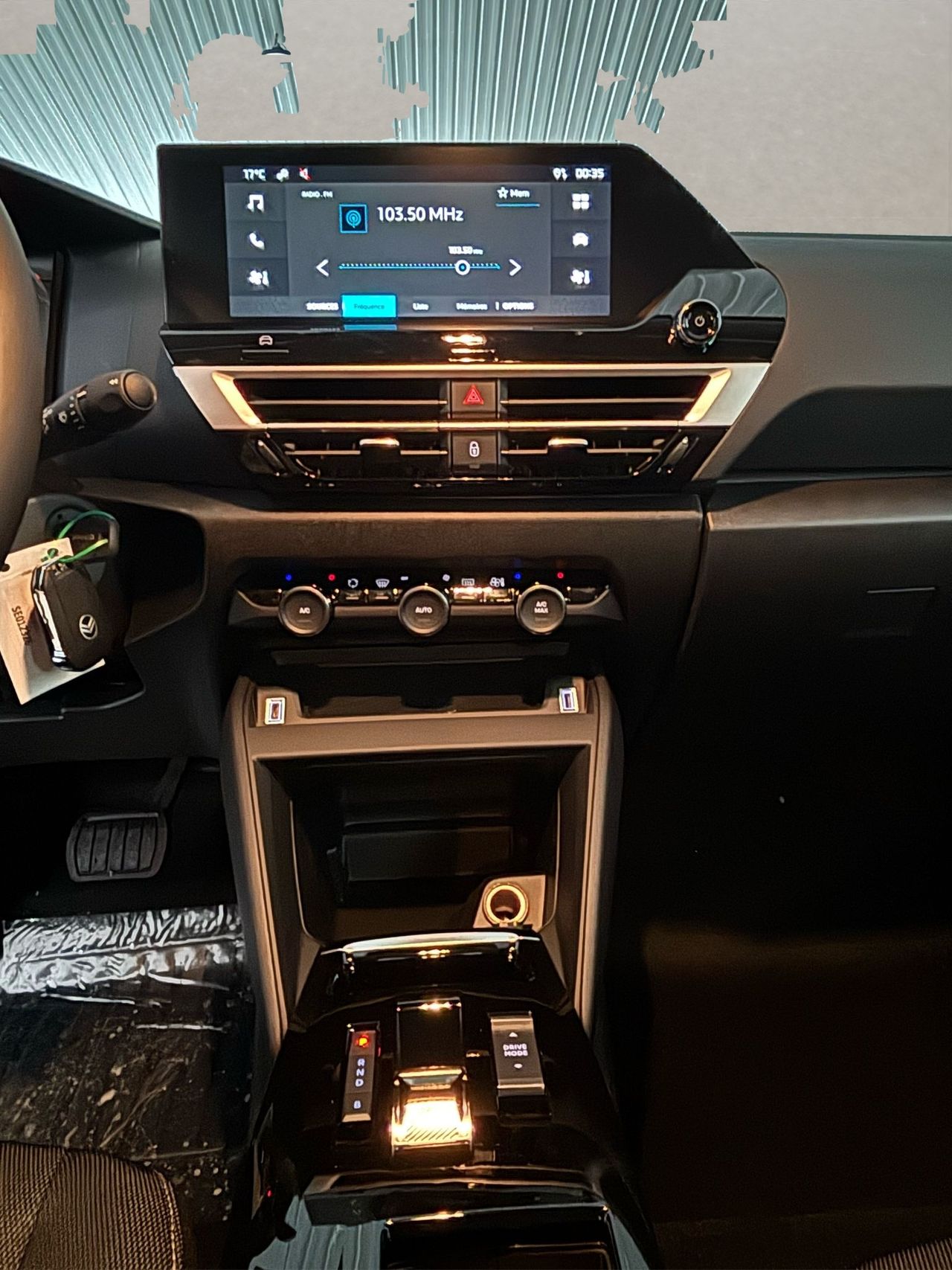 Citroën ë-C4 ë-C4 eléctrico 115kW 54kWh Plus - Foto 15