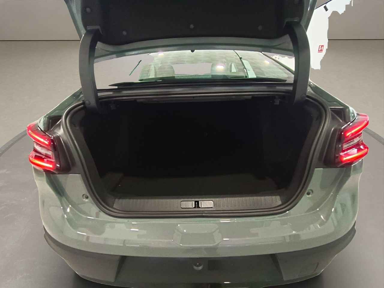 Citroën C4 X Hybrid 145 ë-DCS6 Plus - Foto 10