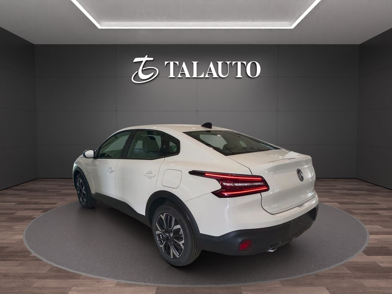 Citroën C4 X Hybrid 145 ë-DCS6 Business Edition - Foto 4