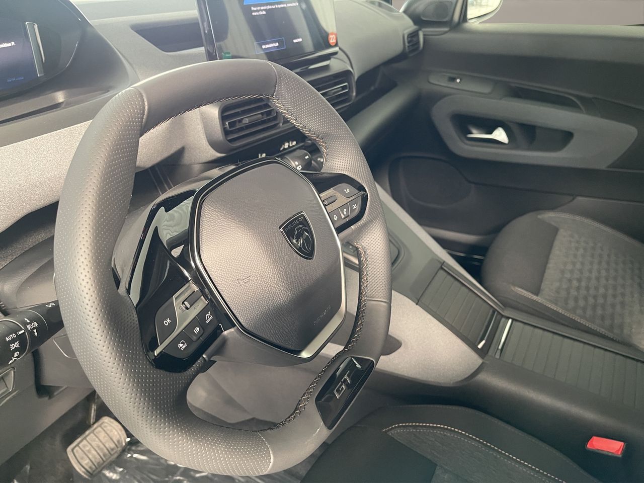 Peugeot Rifter Rifter GT BlueHDi 130 EAT8 Long - Foto 18