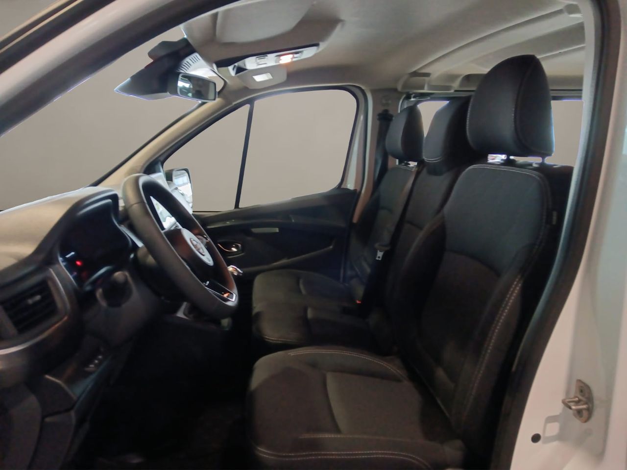 Nissan Primastar Combi 6 2.0dCi 110kW L1H1 1T N-Connecta - Foto 10