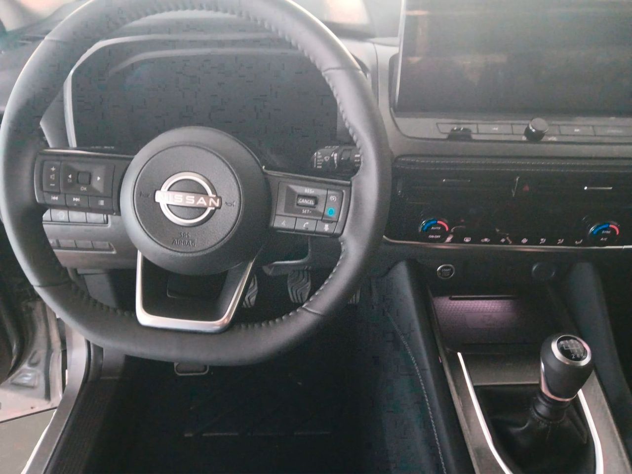 Nissan Juke DIG-T 84 kW (114 CV) 6M/T Tekna - Foto 8