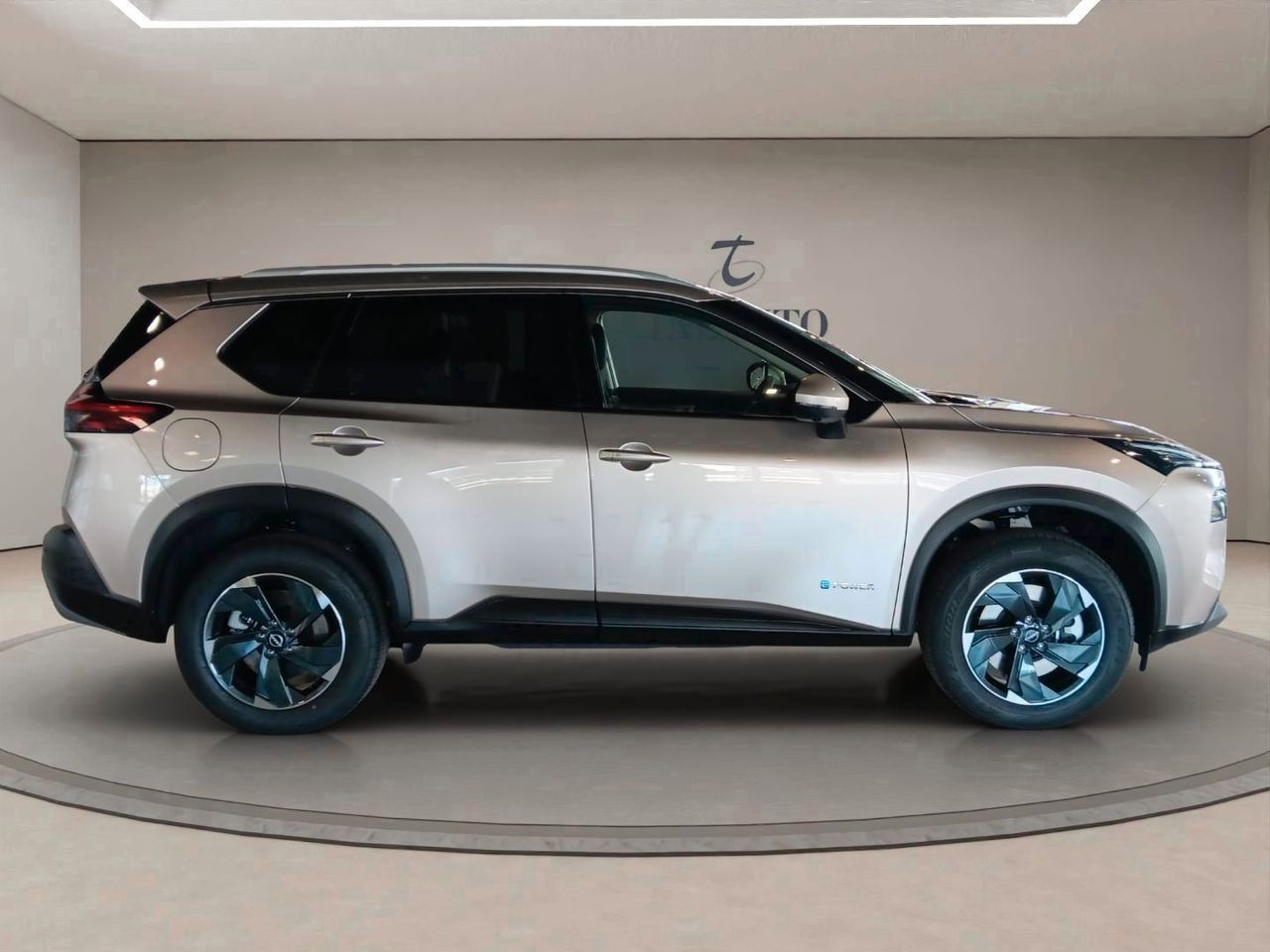 Nissan X-Trail 7pl 1.5 e-4ORCE 158kW 4x4 A/T N-Connecta - Foto 7