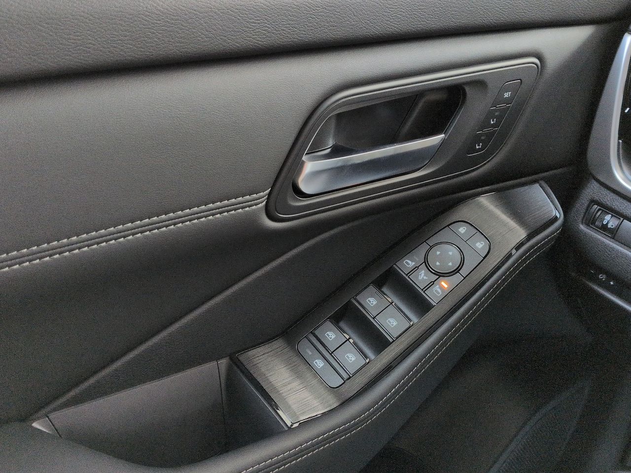 Nissan X-Trail 7pl 1.5T VC 120kW MHEV 4x2 N-Connecta - Foto 16