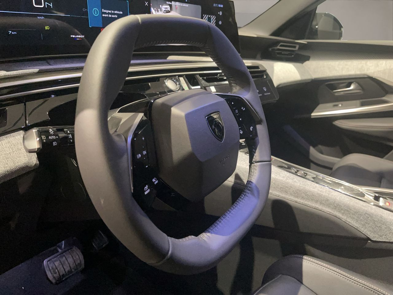 Peugeot 3008 Hybrid 1.2 107KW Allure eDCS6 - Foto 18