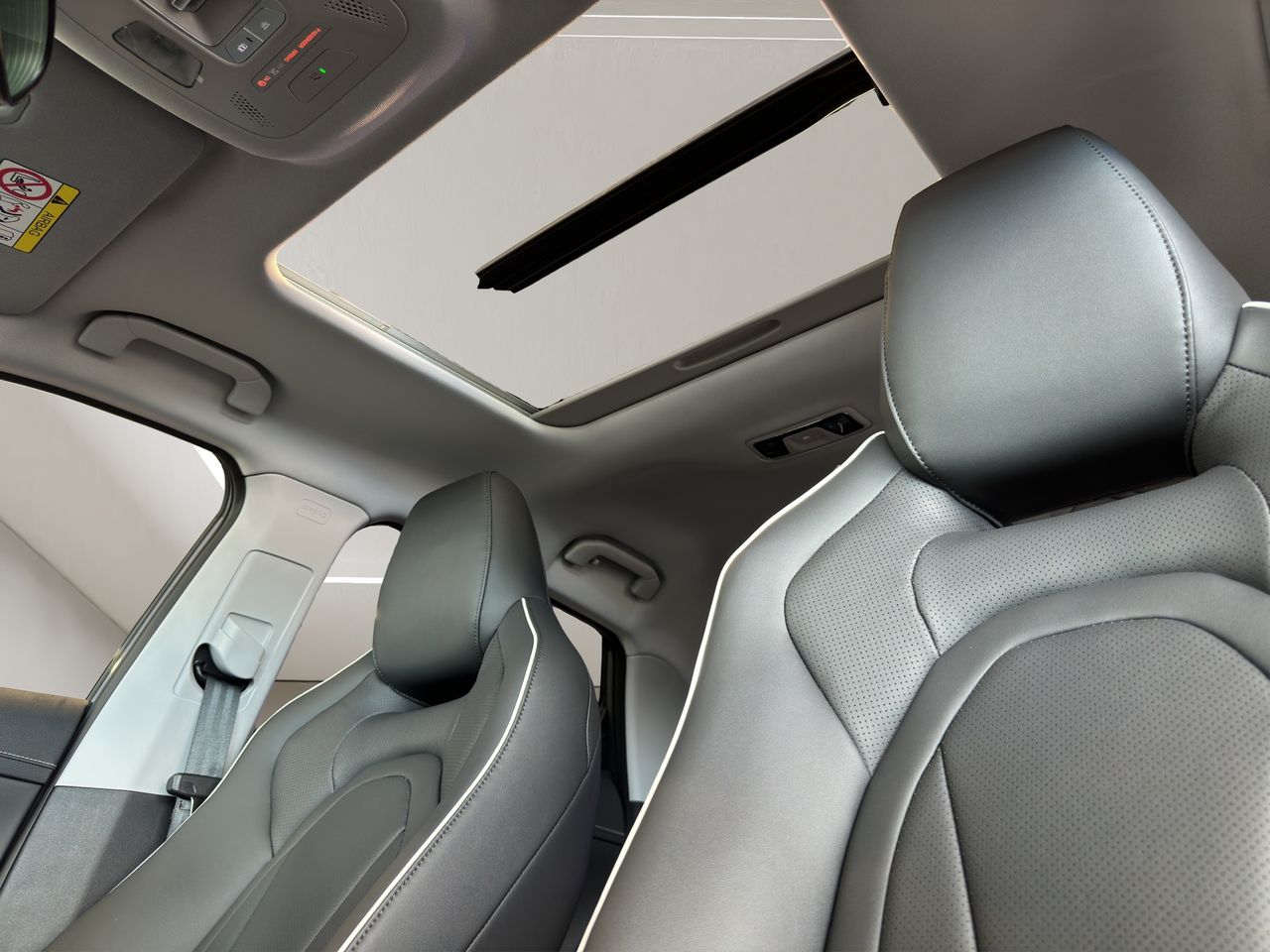 Omoda 5 MY25 - Premium 1.6 TGDI 108kW (145cv) - Foto 13