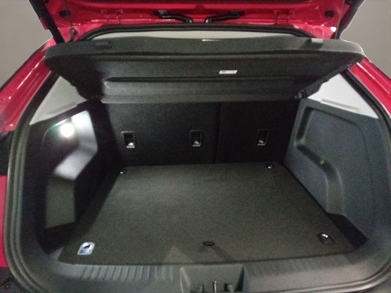 Omoda 5 MY25 - Premium 1.6 TGDI 108kW (145cv) - Foto 8