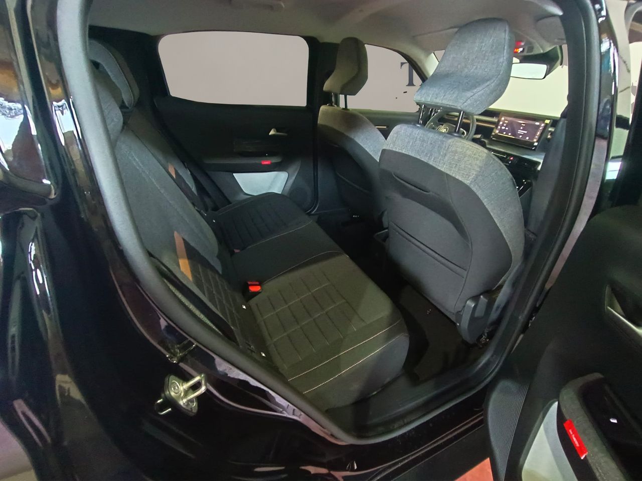 Citroën C3 Aircross Turbo 73kW (100CV) BVM6 PLUS - Foto 12