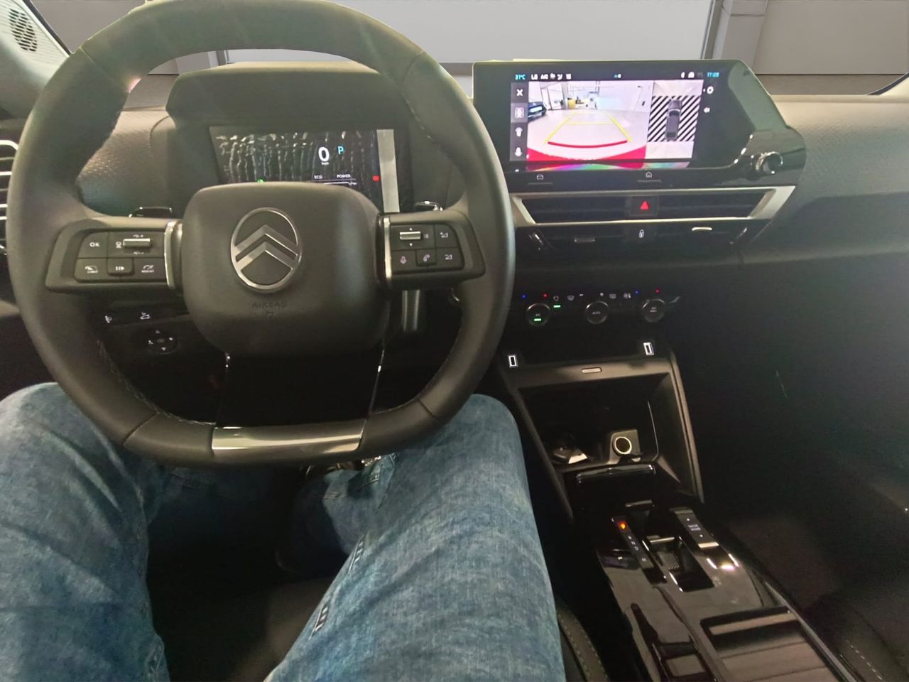 Citroën C4 X Hybrid 145 ë-DCS6 Max - Foto 11