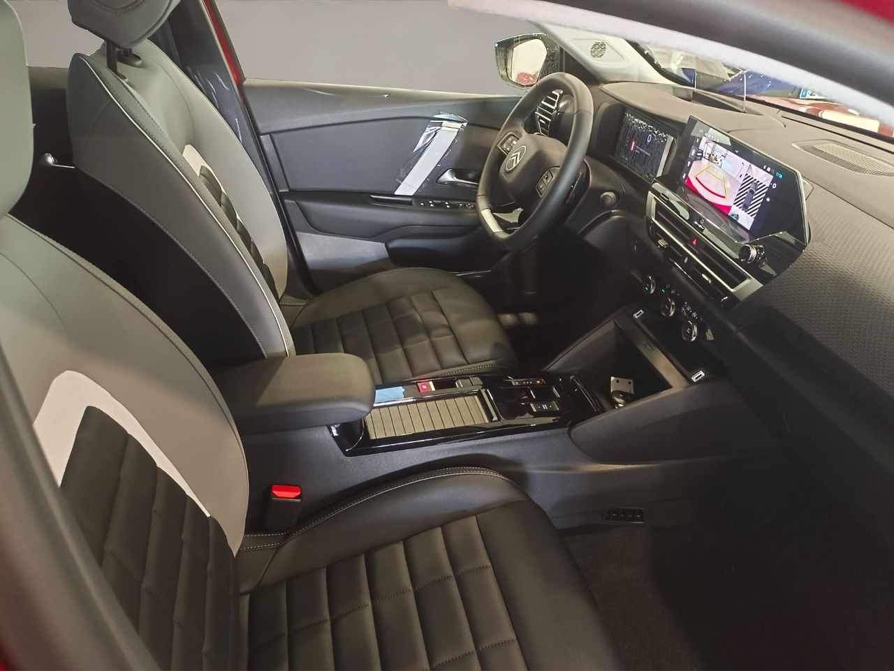 Citroën C4 X Hybrid 145 ë-DCS6 Max - Foto 15