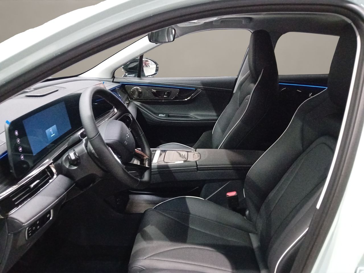 Omoda 5 MY25 - Premium 1.6 TGDI 108kW (145cv) - Foto 11