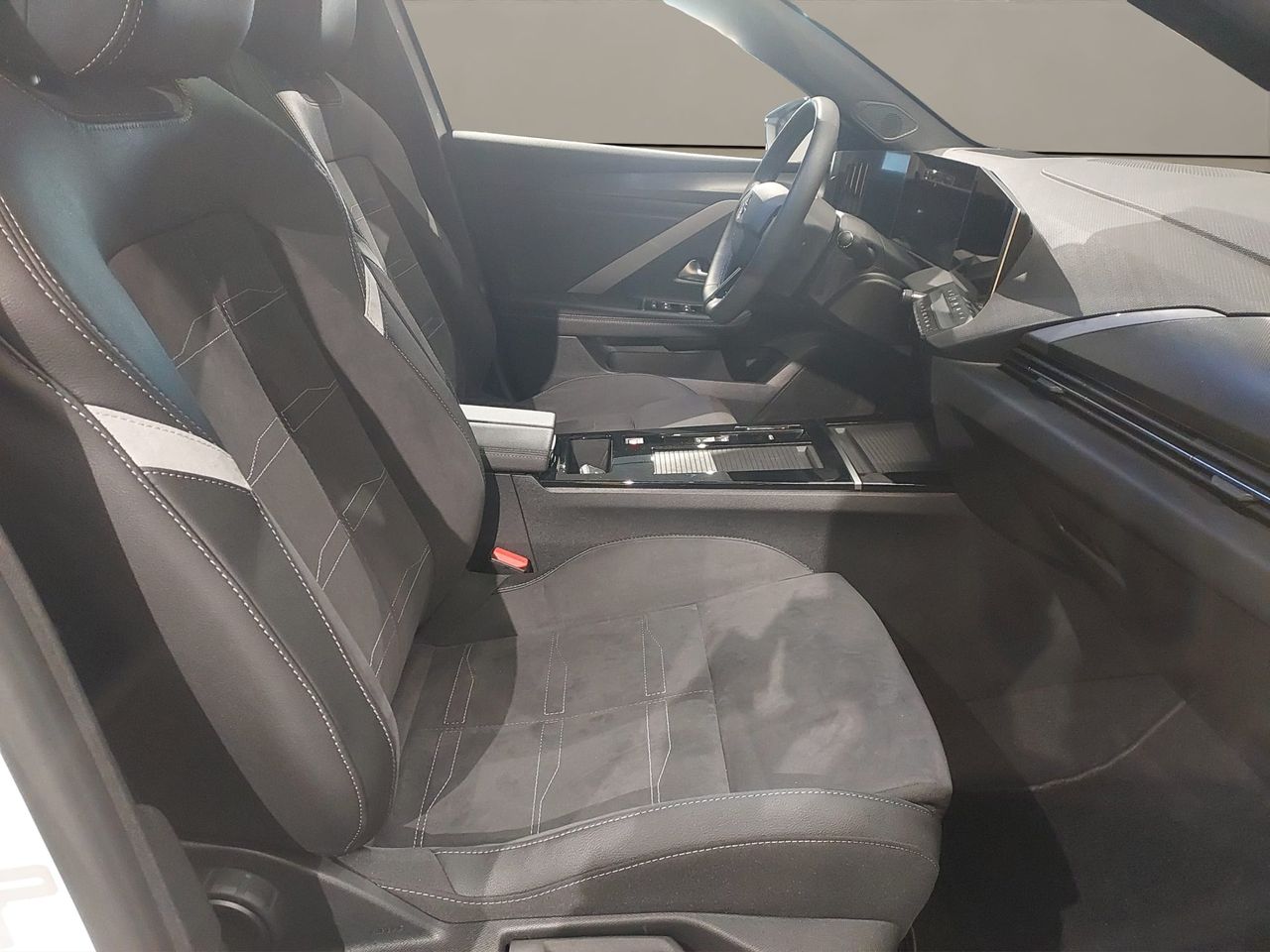 Opel Astra Electric 54kWh GS Auto - Foto 12