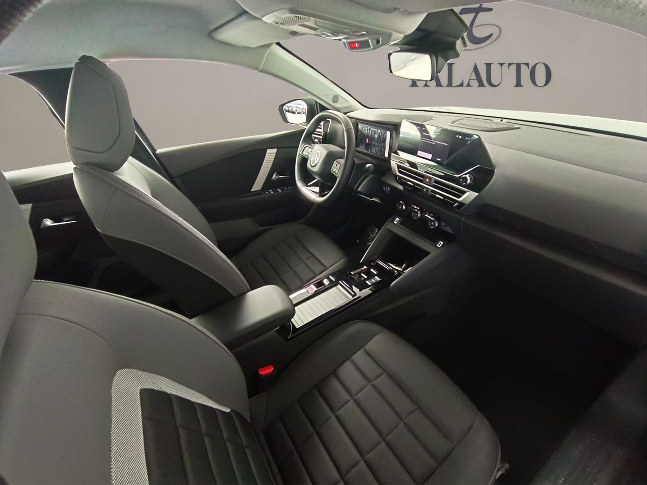 Citroën C4 Hybrid 145 ë-DCS6 Business Edition - Foto 16