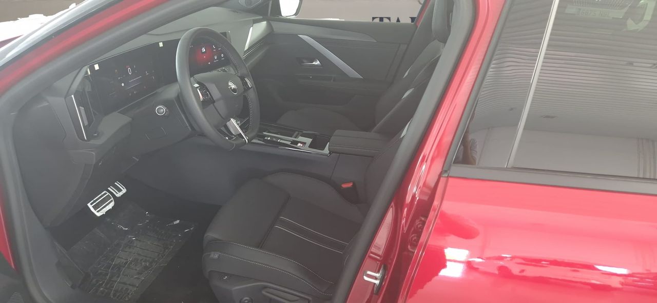 Opel Astra 1.2T XHT Hybrid 100kW (136CV) GS eDCT - Foto 12