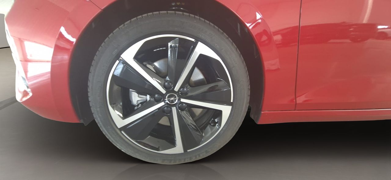 Opel Astra 1.2T XHT Hybrid 100kW (136CV) GS eDCT - Foto 17