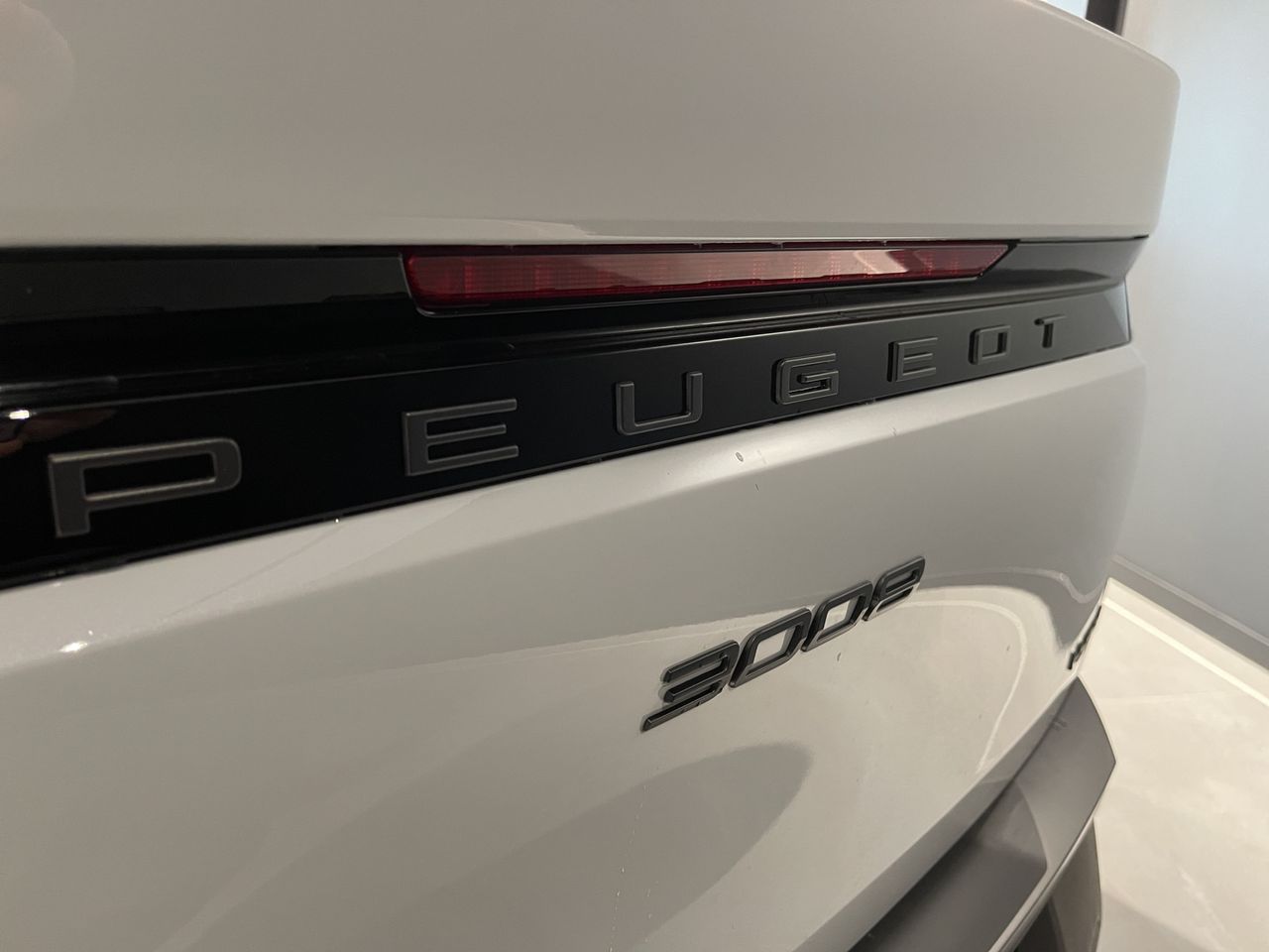 Peugeot 3008 Hybrid 1.2 107KW Allure eDCS6 - Foto 19